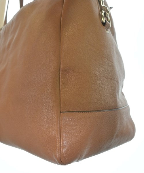 COACH กระเป๋าใส่อุปกรณ์ขนาดใหญ่