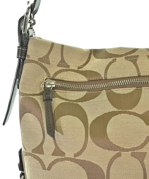 COACH กระเป๋าสะพาย