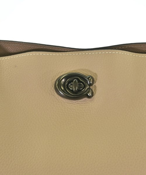COACH กระเป๋าสะพาย