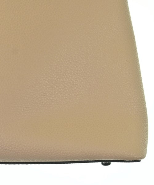 COACH กระเป๋าสะพาย