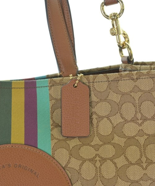 COACH กระเป๋าถือขนาดใหญ่