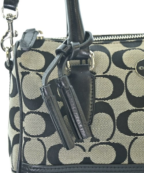 COACH กระเป๋าใส่อุปกรณ์ขนาดใหญ่