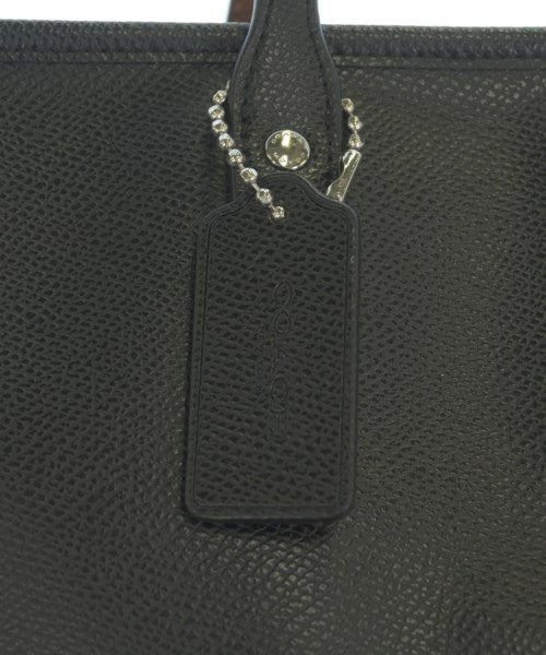 COACH กระเป๋าถือขนาดใหญ่