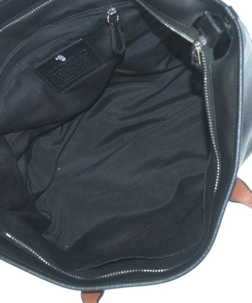 COACH กระเป๋าถือขนาดใหญ่