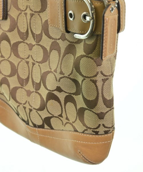 COACH กระเป๋าสะพาย