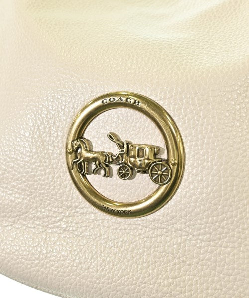 COACH กระเป๋าสะพาย