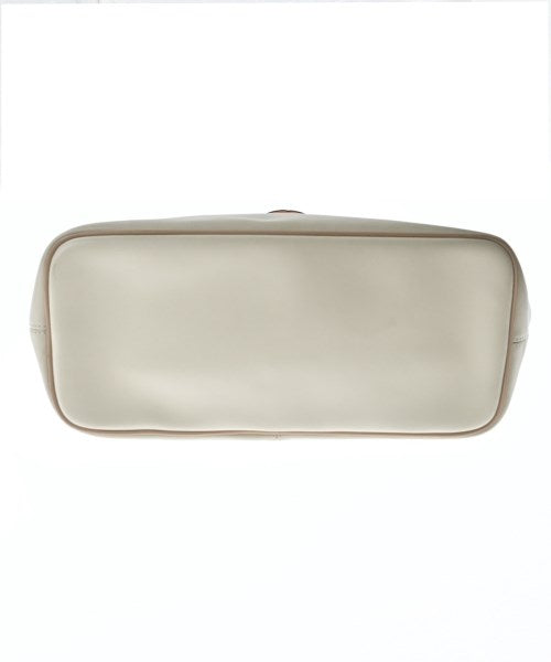 COACH กระเป๋าถือขนาดใหญ่