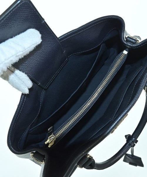 COACH กระเป๋าถือขนาดใหญ่