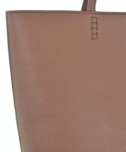TOD'S กระเป๋าถือขนาดใหญ่