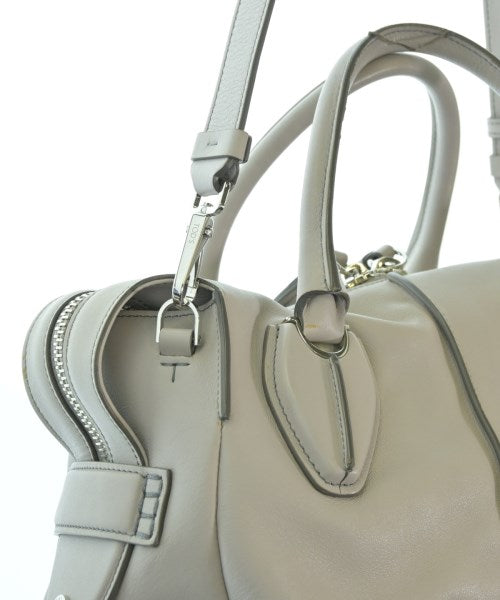 TOD'S กระเป๋าใส่อุปกรณ์ขนาดใหญ่