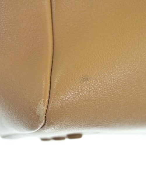 TOD'S กระเป๋าถือ