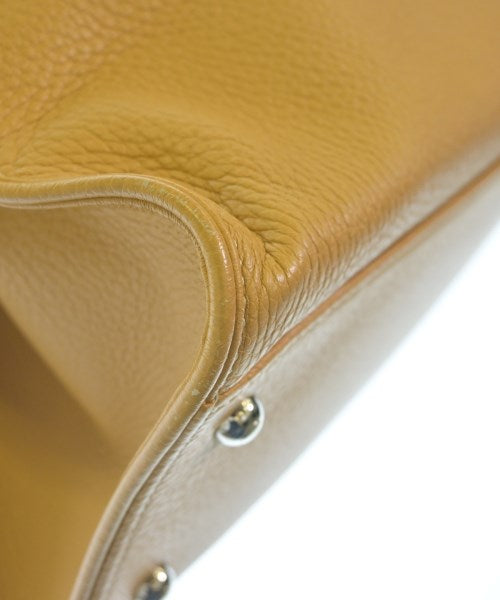 TOD'S กระเป๋าถือขนาดใหญ่