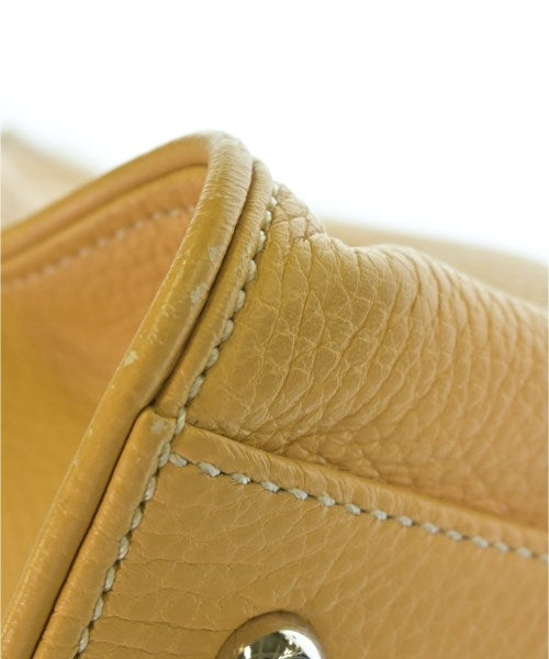 TOD'S กระเป๋าถือขนาดใหญ่