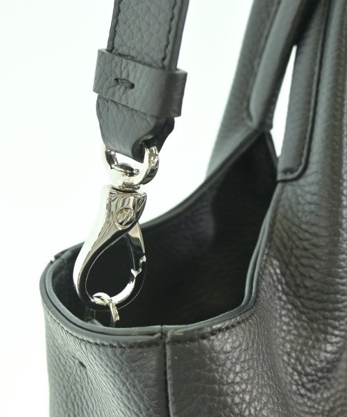 TOD'S กระเป๋าถือขนาดใหญ่
