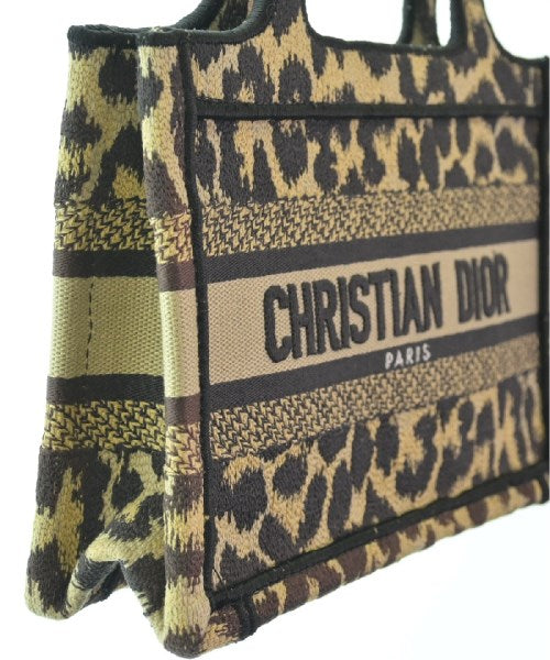 Christian Dior กระเป๋าถือ
