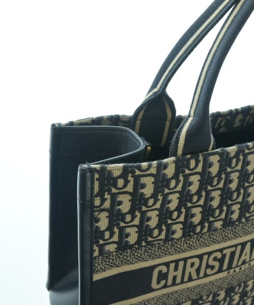 Christian Dior กระเป๋าถือขนาดใหญ่