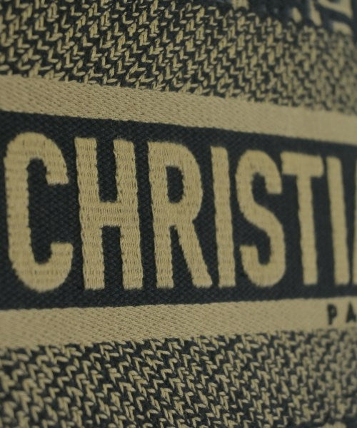 Christian Dior กระเป๋าถือขนาดใหญ่