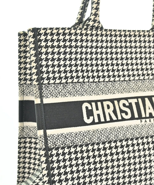 Christian Dior กระเป๋าถือขนาดใหญ่