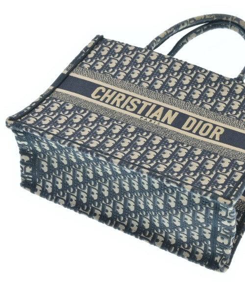 Christian Dior กระเป๋าถือขนาดใหญ่