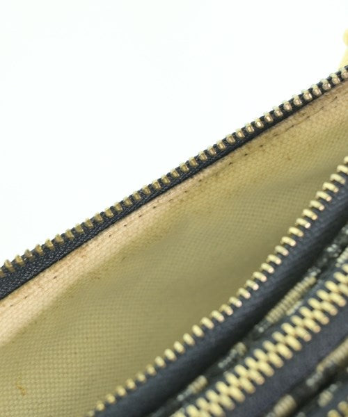 Christian Dior กระเป๋าสะพาย