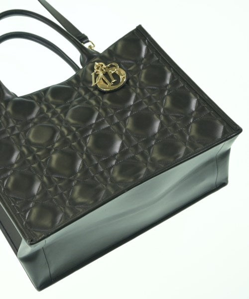 Christian Dior กระเป๋าถือขนาดใหญ่