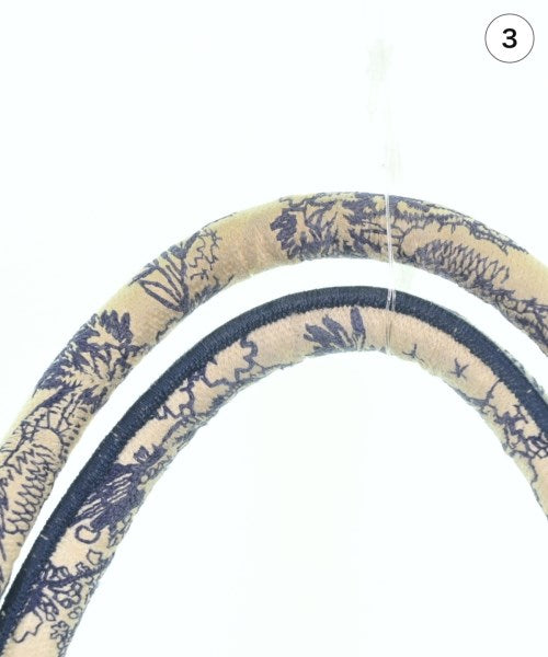 Christian Dior กระเป๋าถือขนาดใหญ่