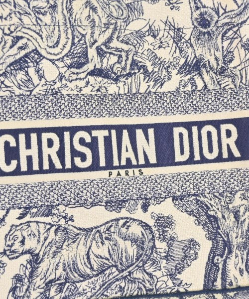 Christian Dior กระเป๋าถือขนาดใหญ่