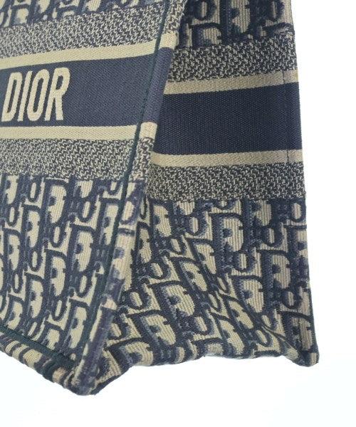 Christian Dior กระเป๋าถือขนาดใหญ่