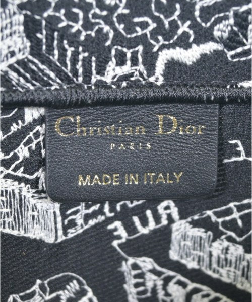 Christian Dior กระเป๋าถือขนาดใหญ่