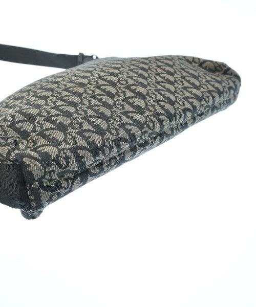 Christian Dior กระเป๋าสะพาย