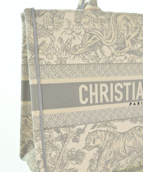 Christian Dior กระเป๋าถือขนาดใหญ่