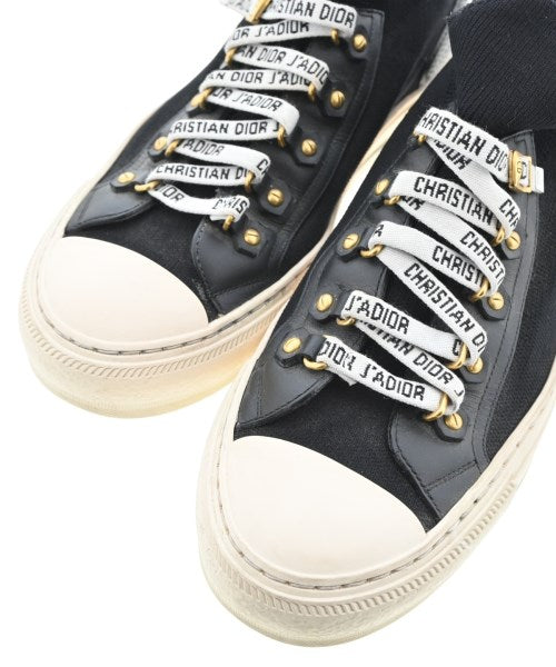 Christian Dior รองเท้าผ้าใบ