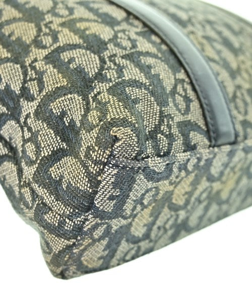 Christian Dior กระเป๋าถือ