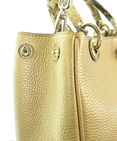 Christian Dior กระเป๋าถือ