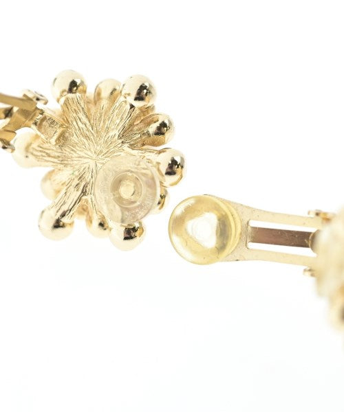 Christian Dior ต่างหู