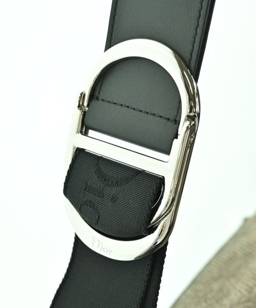 Christian Dior กระเป๋าสะพายข้าง
