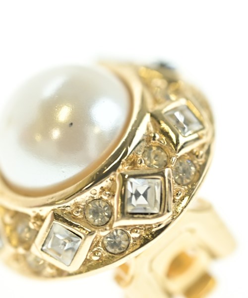 Christian Dior ต่างหู