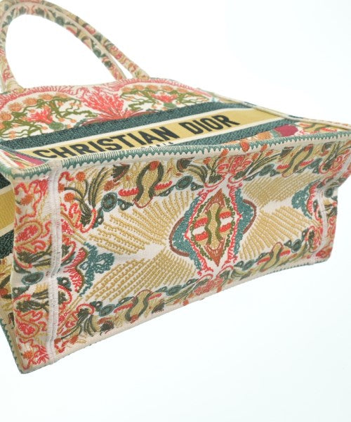 Christian Dior กระเป๋าถือขนาดใหญ่