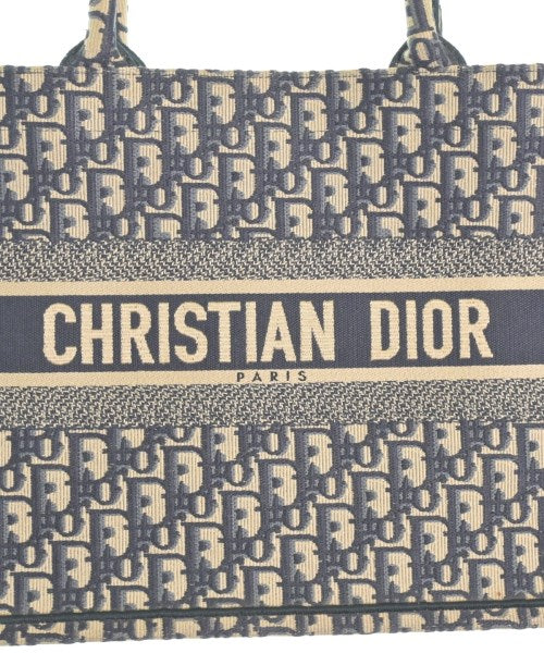 Christian Dior กระเป๋าถือขนาดใหญ่
