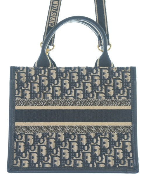 Christian Dior กระเป๋าถือขนาดใหญ่