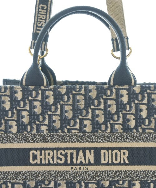 Christian Dior กระเป๋าถือขนาดใหญ่
