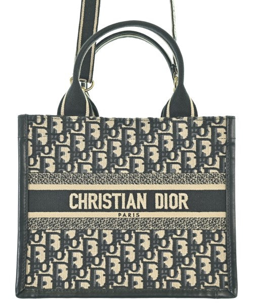 Christian Dior กระเป๋าถือขนาดใหญ่