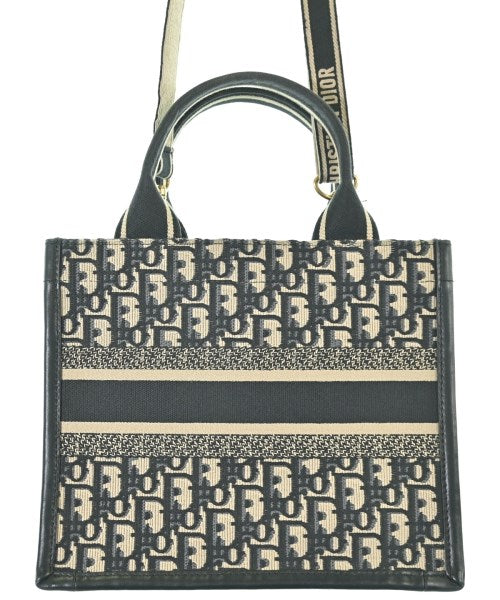 Christian Dior กระเป๋าถือขนาดใหญ่