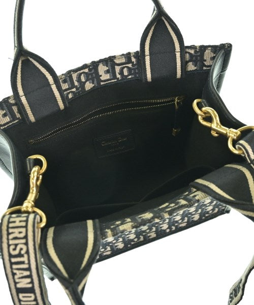 Christian Dior กระเป๋าถือขนาดใหญ่