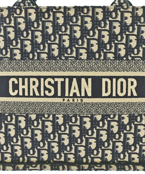 Christian Dior กระเป๋าถือขนาดใหญ่