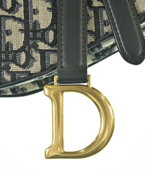 Christian Dior กระเป๋าถือ