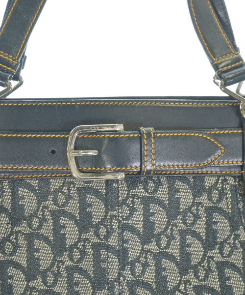 Christian Dior กระเป๋าถือ