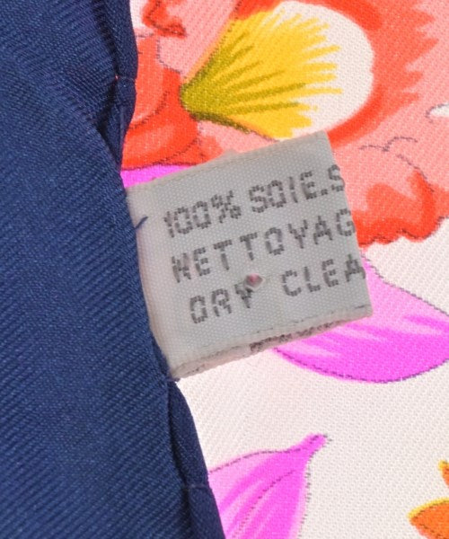 Christian Dior ผ้าพันคอ