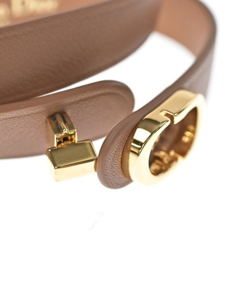 Christian Dior สร้อยข้อมือ/กำไล