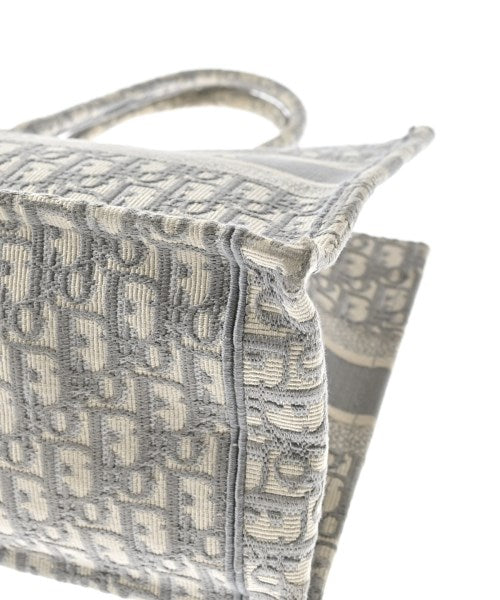 Christian Dior กระเป๋าถือขนาดใหญ่